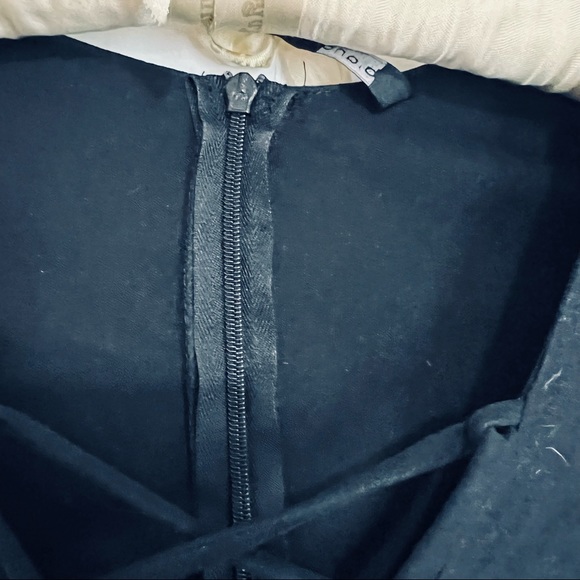 Black Lace up front body con mini dress - Picture 11 of 11